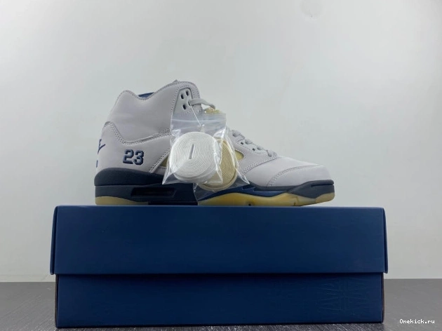 One Kick 5 Air WMNS FZ5758-004 Maniere Jordan A Ma x 0803